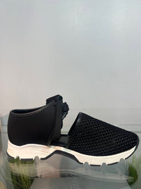 All Black - Women's Amazing mesh Sneaker