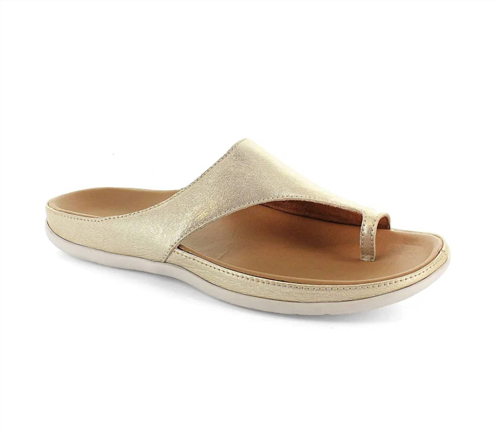 Strive - WOMEN'S CAPRI SANDALS