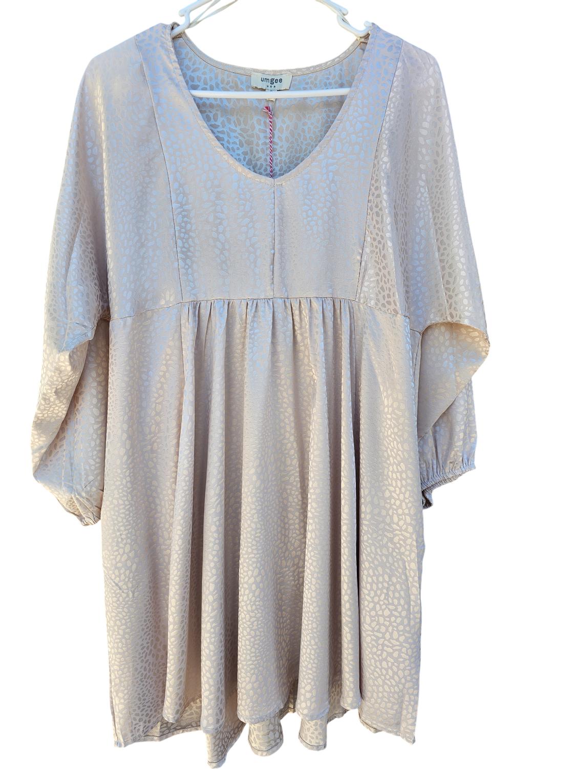 Umgee - Women's Animal Print Satin Long Sleeve Dress