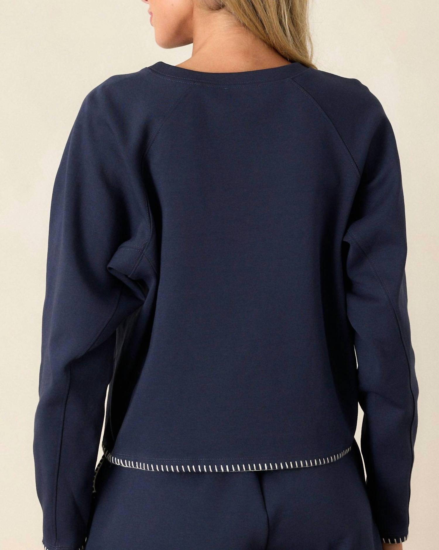 Entro - Sammi Stitch Long Sleeve Top And Shorts Set