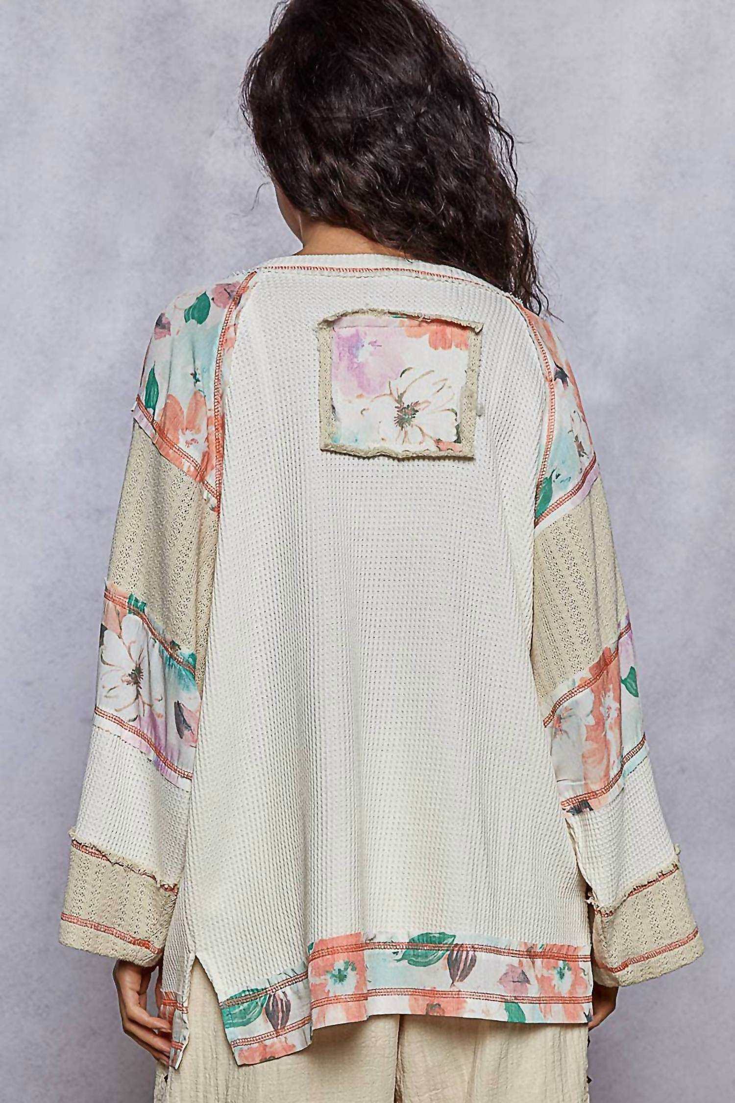 Pol - Crew Neck Printed Peace Patch Overlock Stitch Knit Top