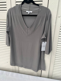 Sympli - Women's Splice V-neck Go To Top