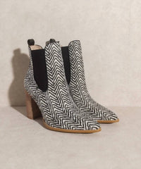 Oasis Society - Women's Esmee Chelsea Boots
