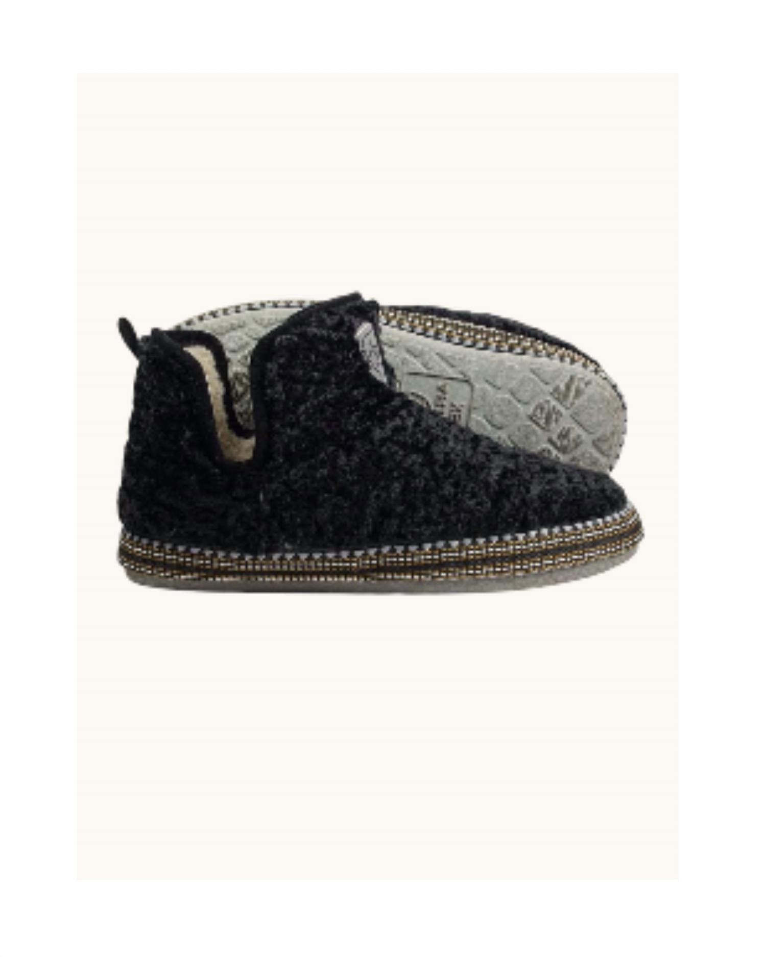 Ariat - Women's Bootie Slippers