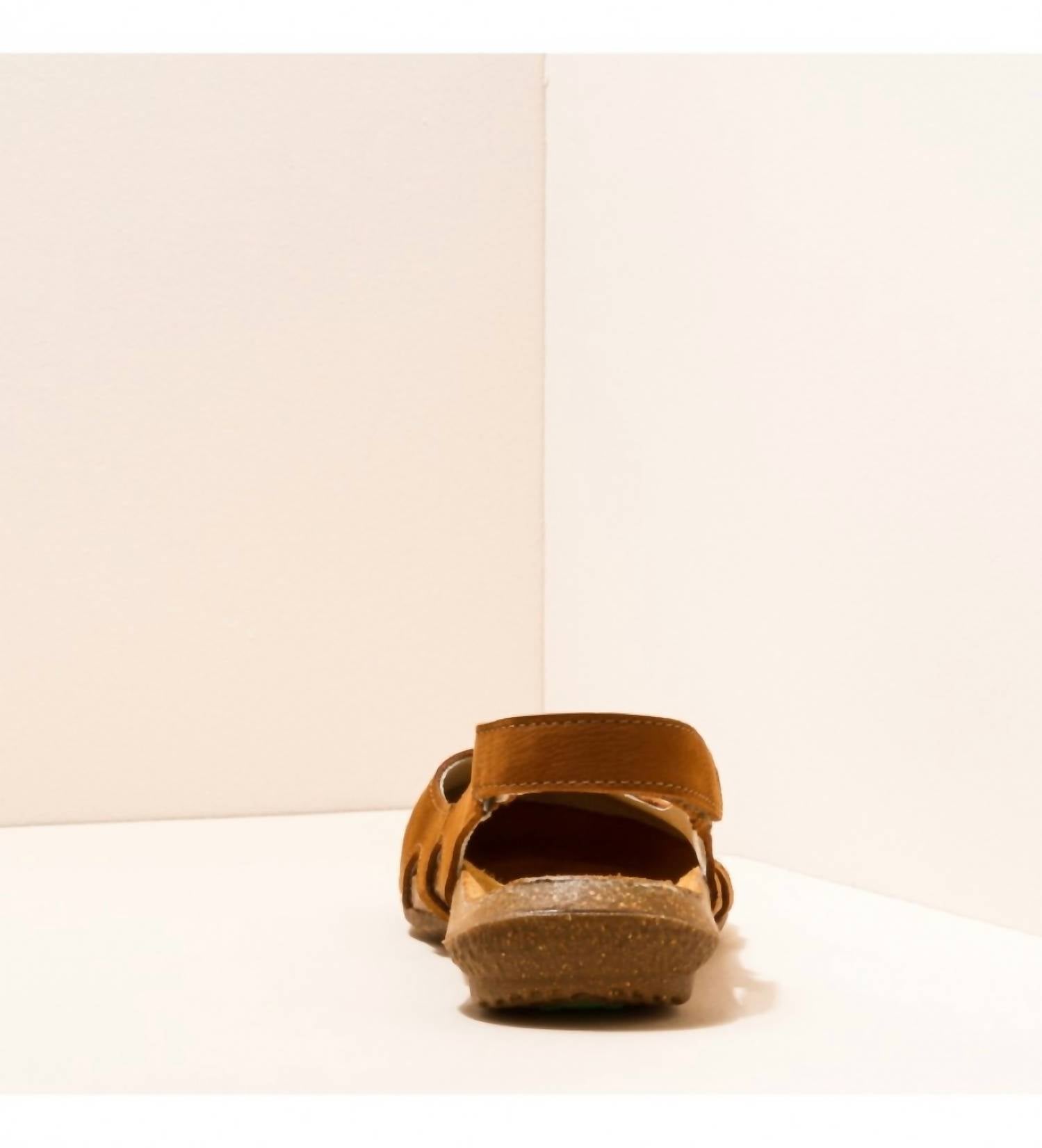 El Naturalista - Women's Wakataua Sandal