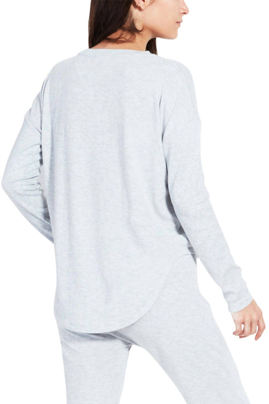 Kensie - Long Sleeve Pullover Knit Sweater