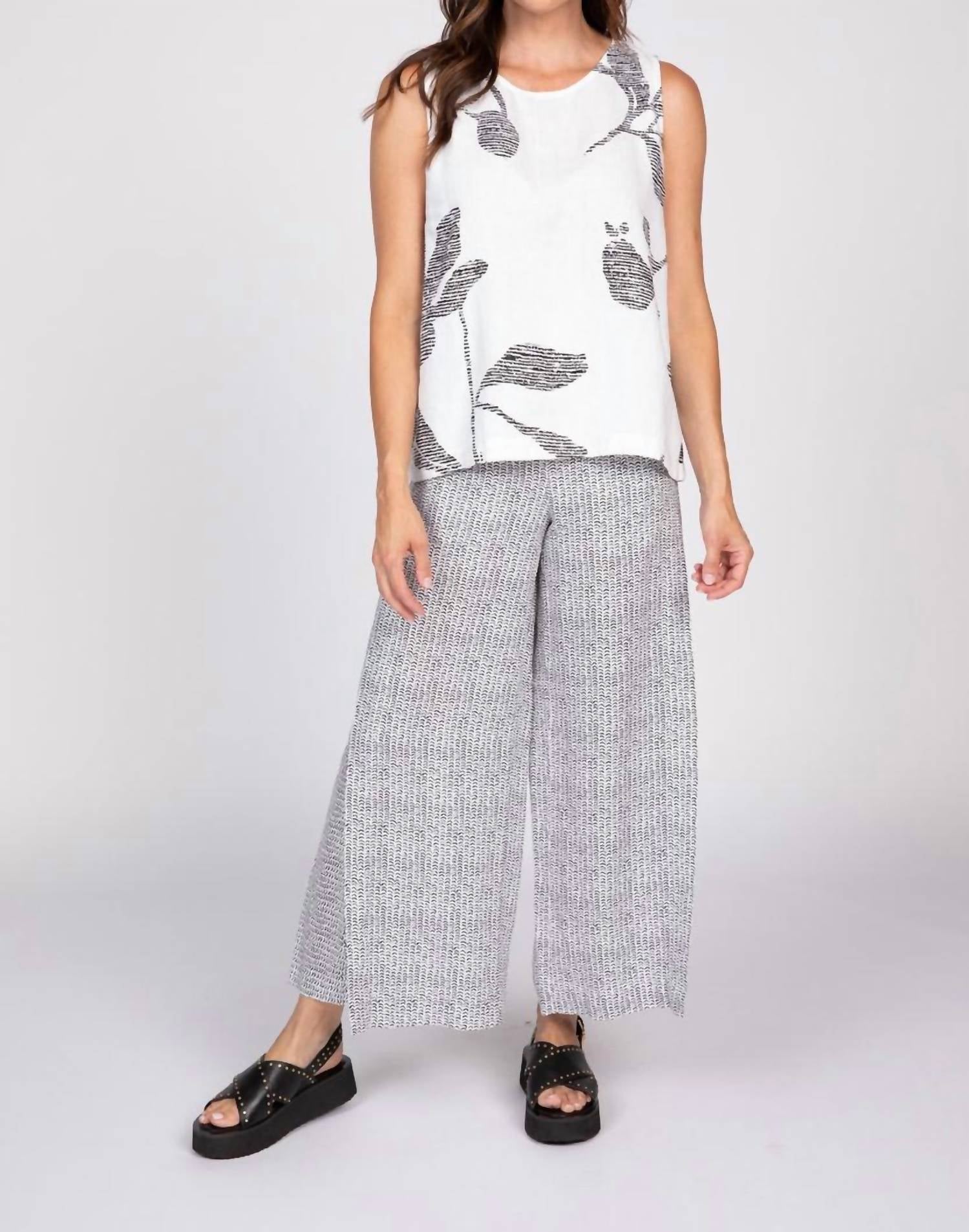 Olivia By Habitat - Flax Floral Tank Top