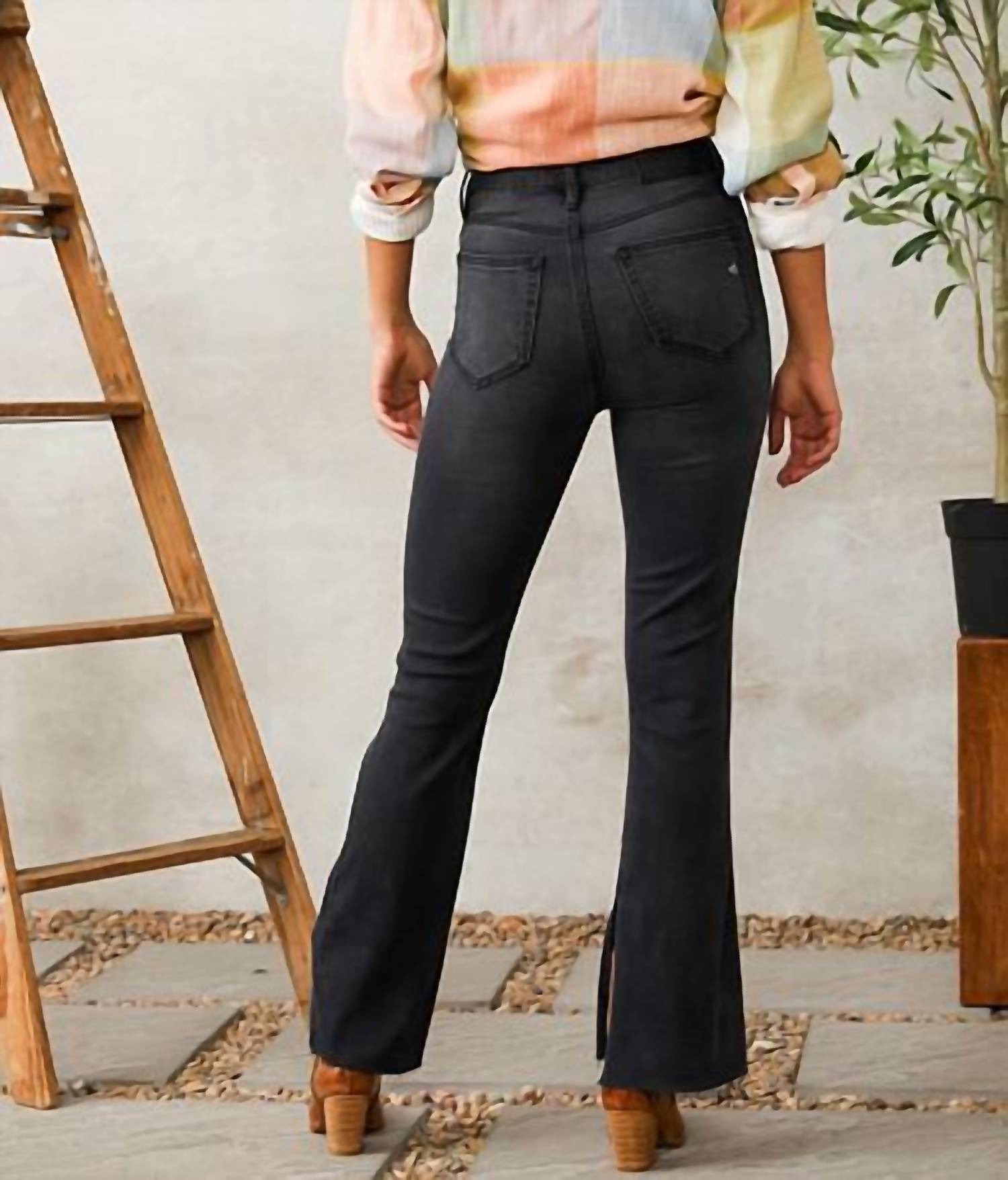 HIDDEN Ryan Hi-rise Outside Slit Bootcut Jeans in charcoal - women's jeans - detail view