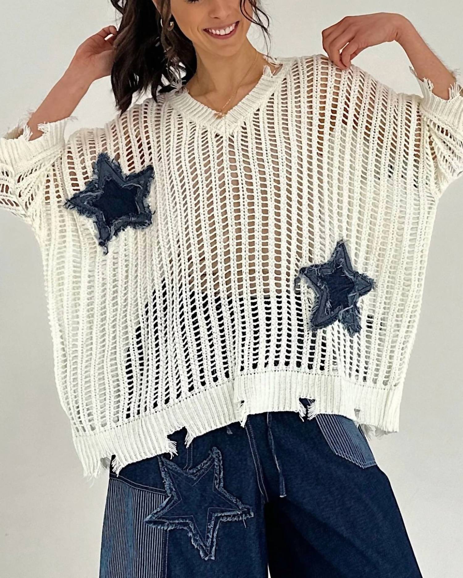 Mello - Distressed Star Knit Pullover