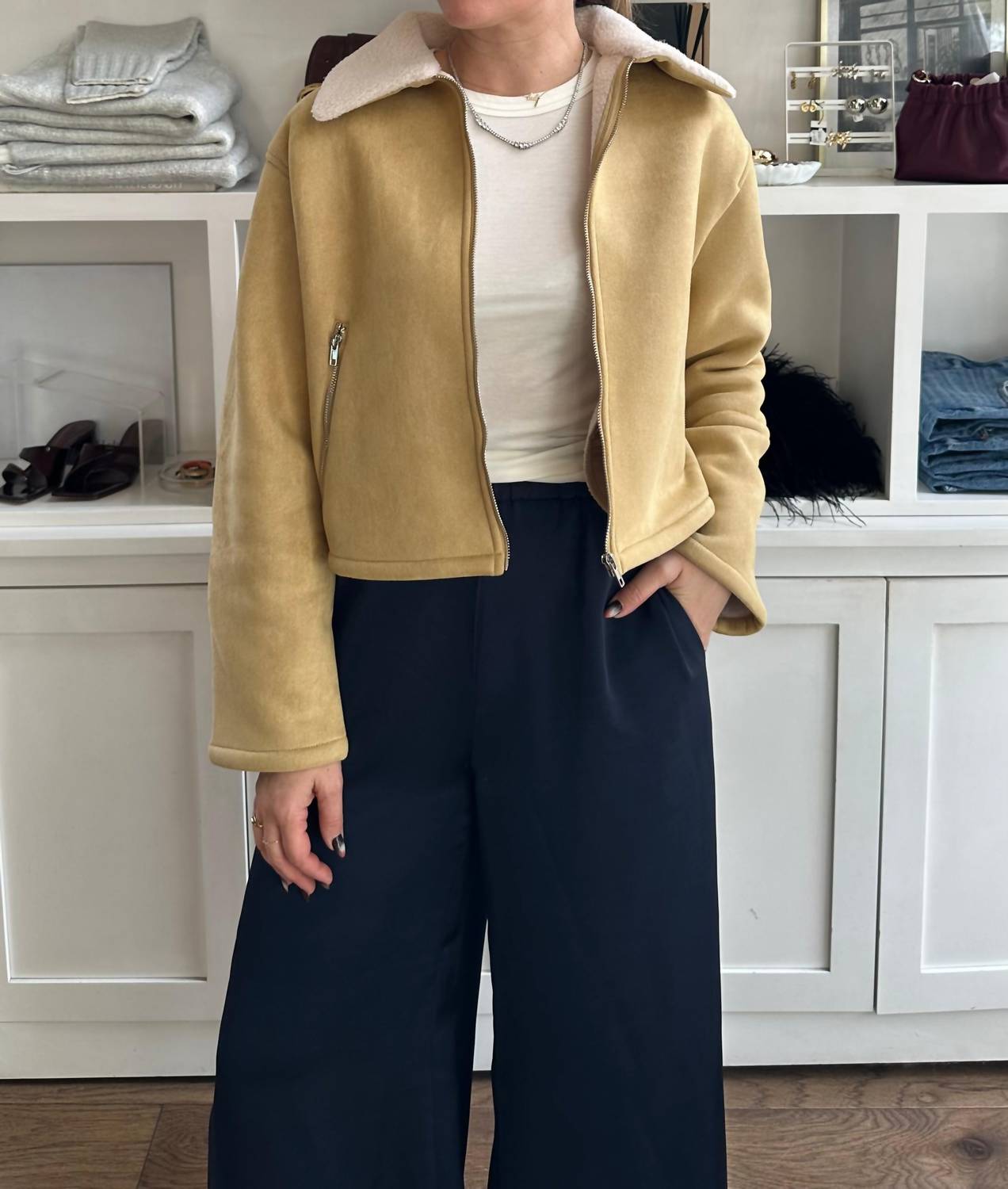 Elodie - Bass Faux Sherling Jacket