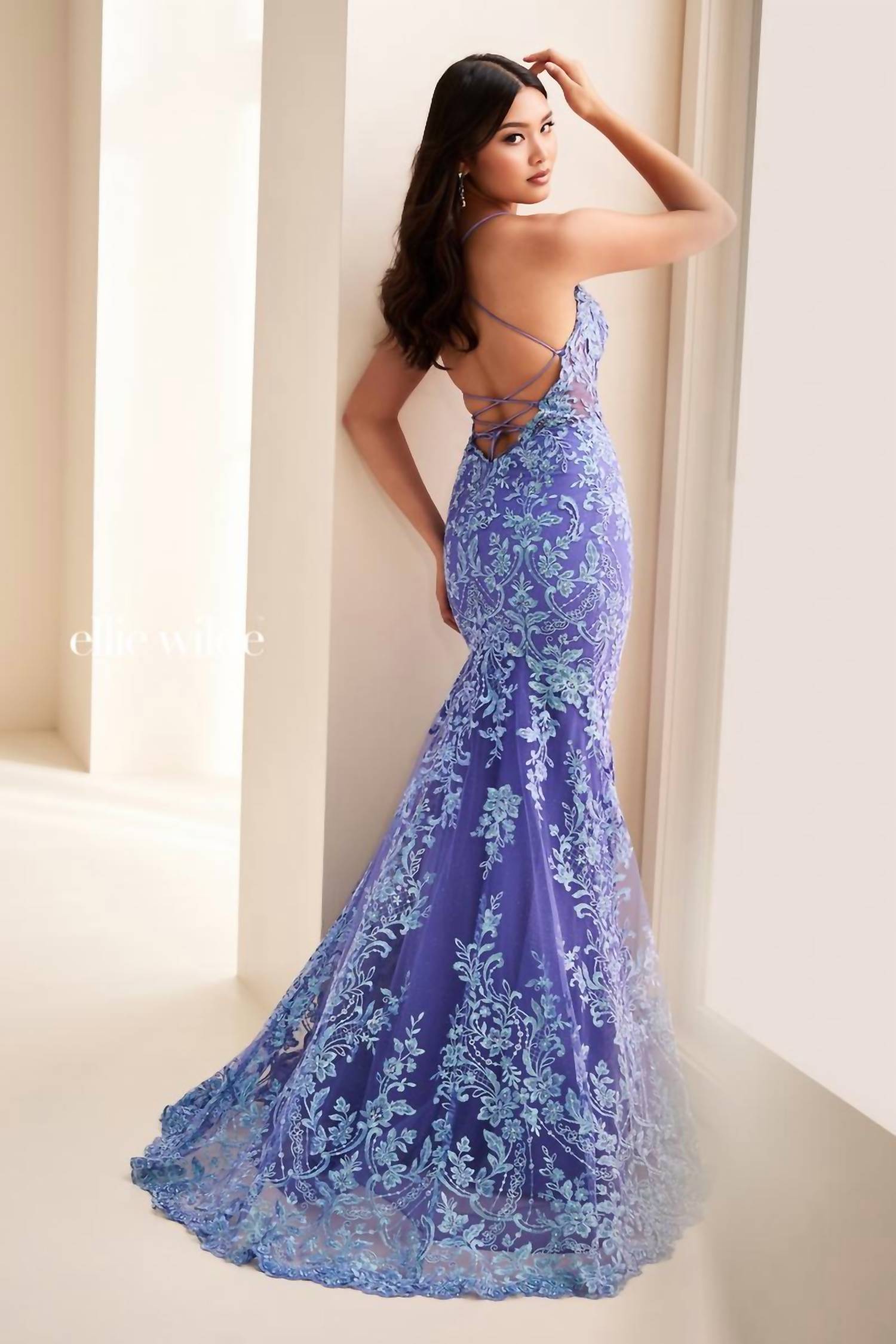 Ellie Wilde - V-neckline Gown