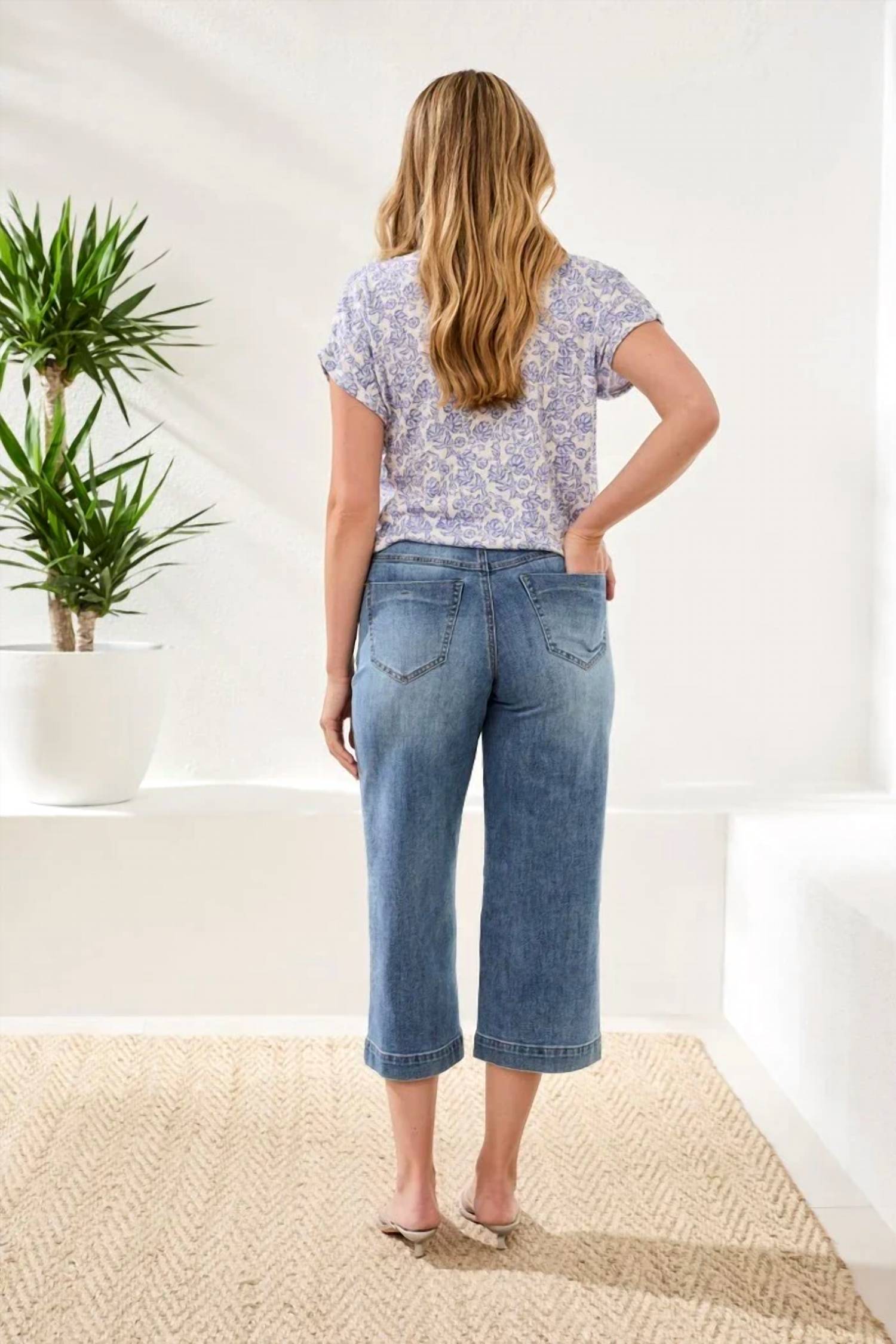 Tribal - Women's Audrey Button Fly Wide Crop Jean