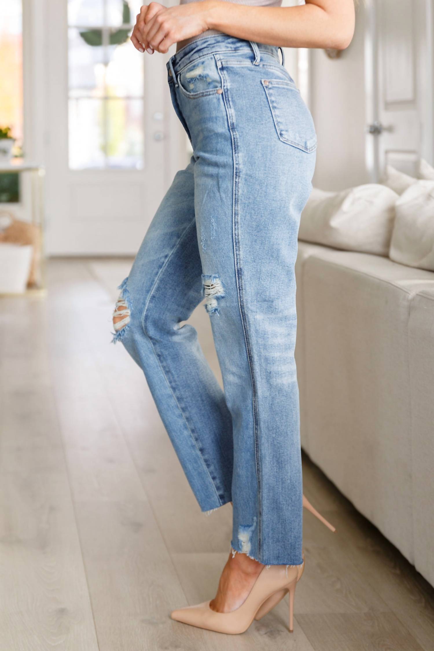Judy Blue - High Rise Rigid Magic Destroy Slim Straight Jeans