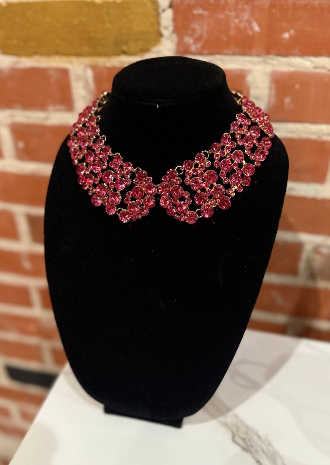 Bling A Gogo - Women's Glam Collar Necklace