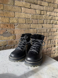 Montelliana - Women's Camelia Shear Boot
