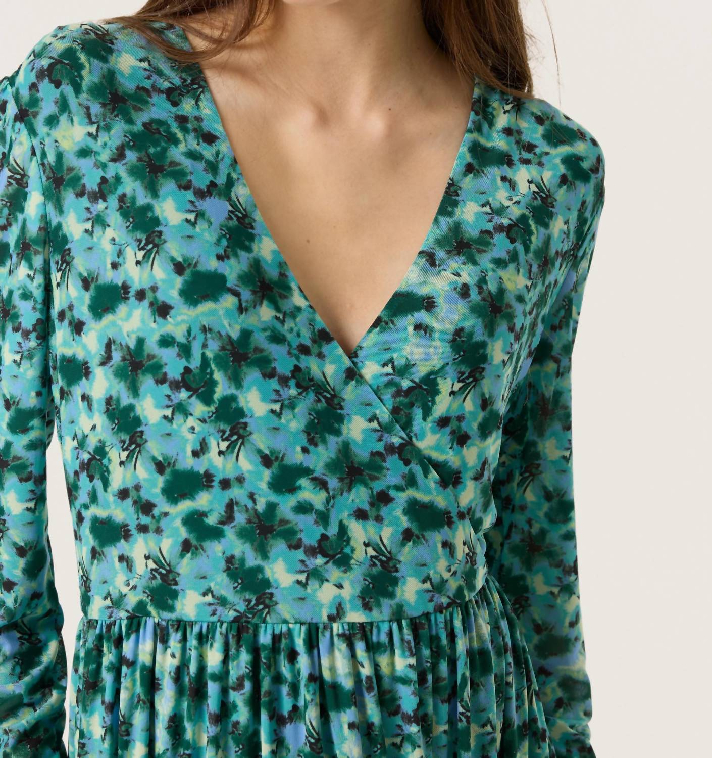 Soaked In Luxury - Slaldora V-neck Mesh Long Sleeve Midi Dress