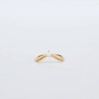 Jaxkelly - Women's Arched Triangle Ring