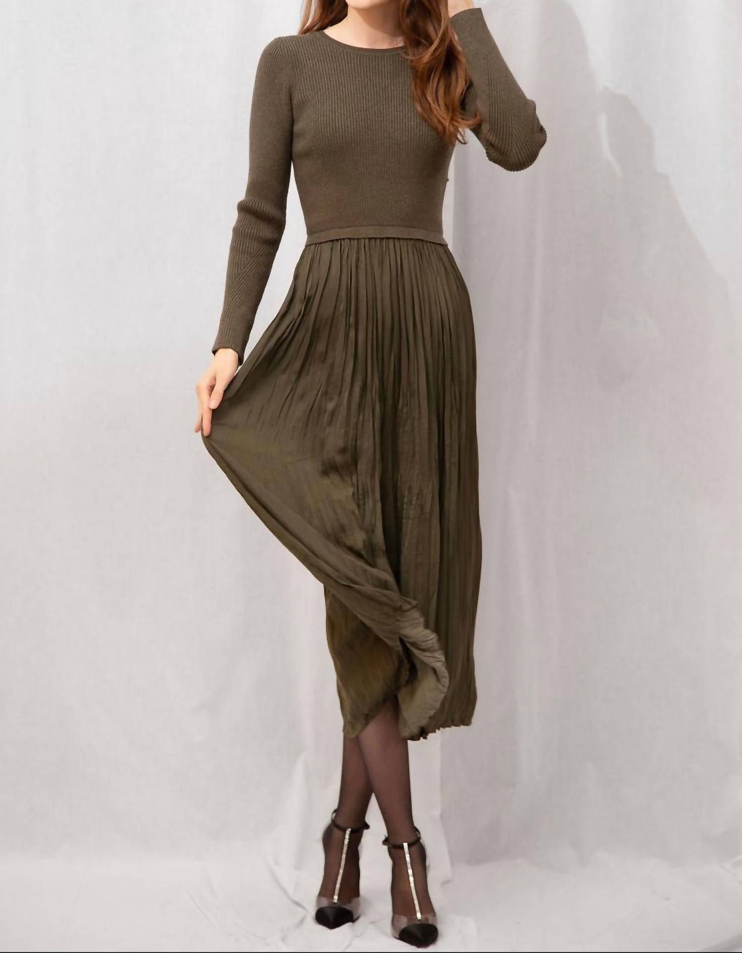 Skies Are Blue - Cari Midi Dress