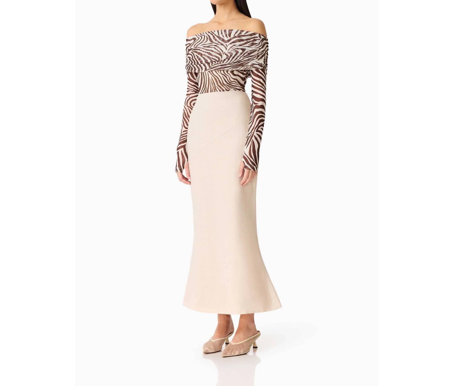 Curaae - Arabelle Off-the-shoulder Top