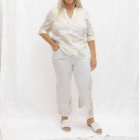 Charlie B - Embroidered Flower Crop Pant