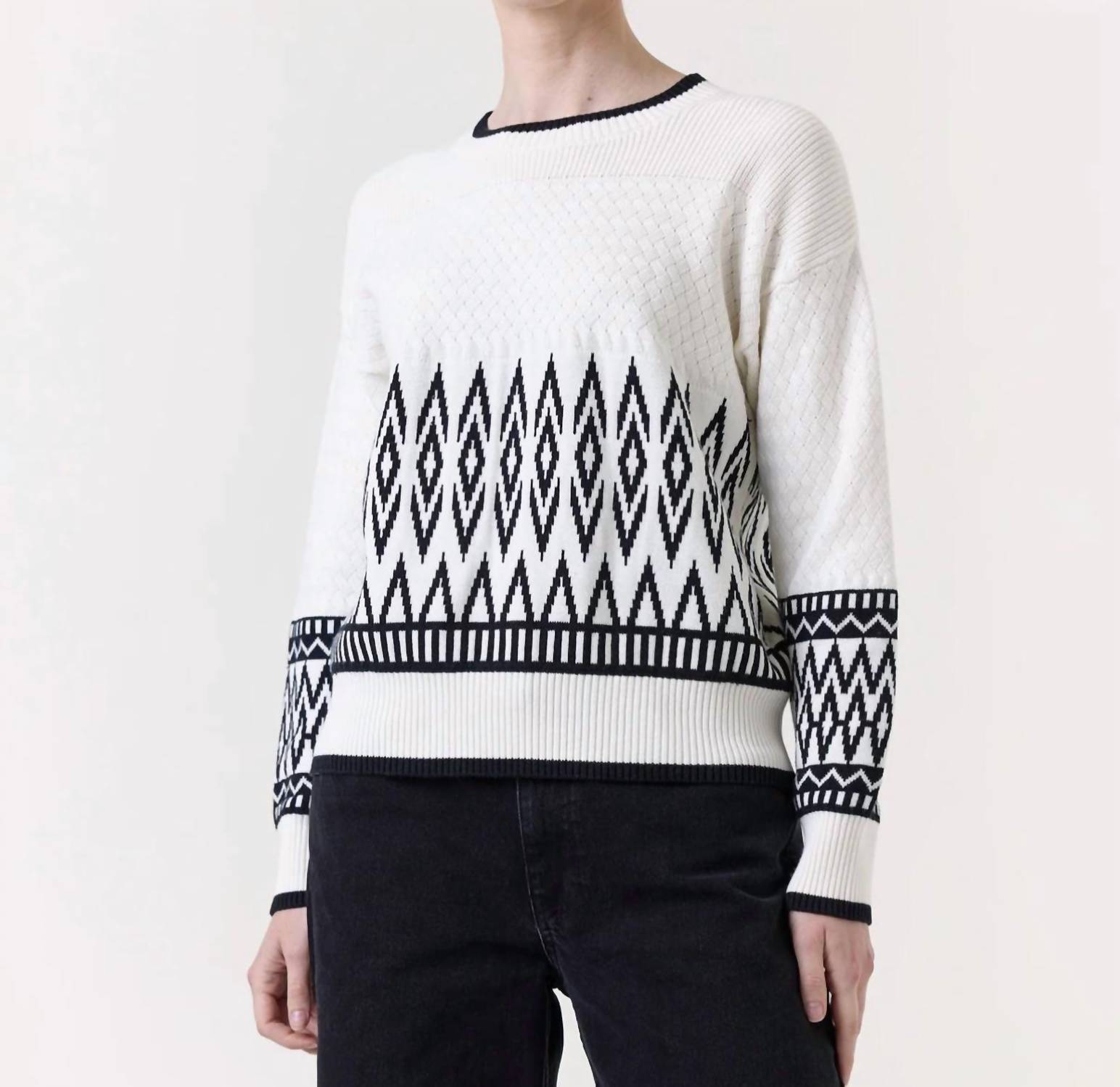 Wispr - Mix stitch geo crew Jumper