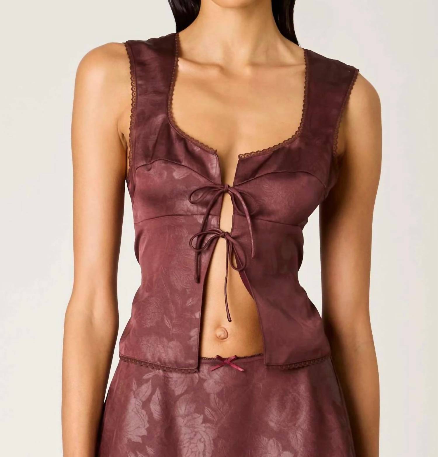 Nia - Vineland Satin Sheen Top