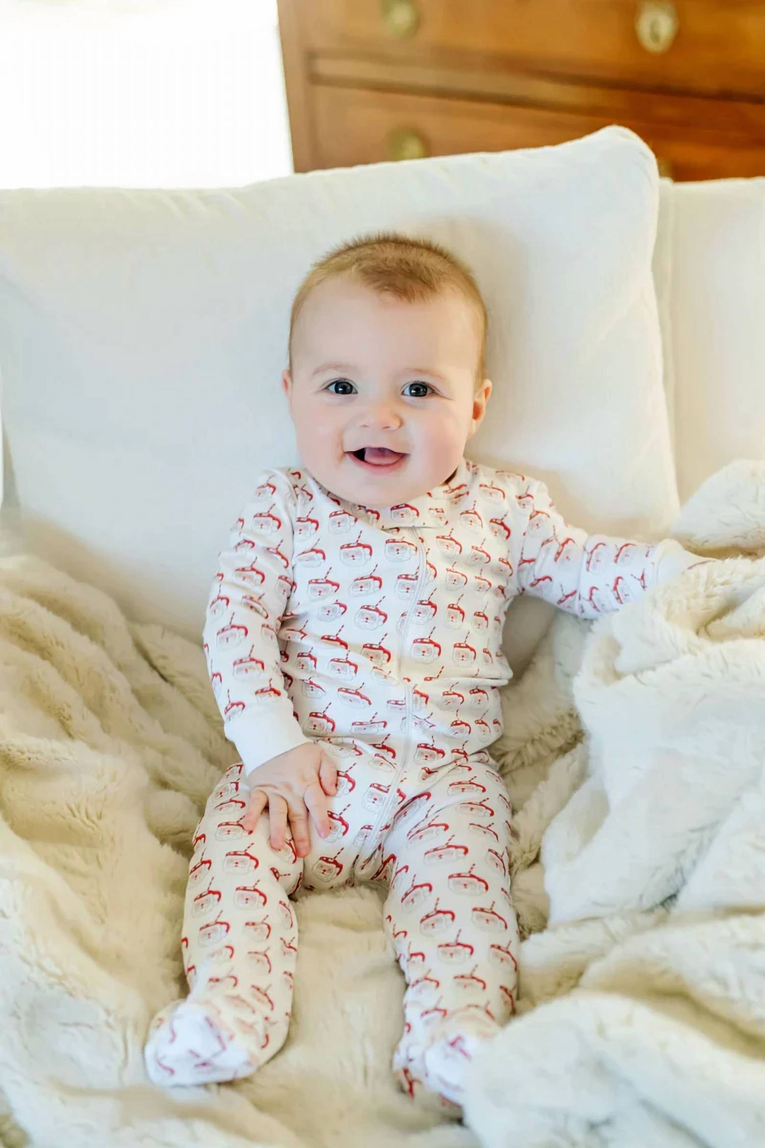 Lila + Hayes - Baby's Hot Cocoa Santa Parker Zip-up Pajama
