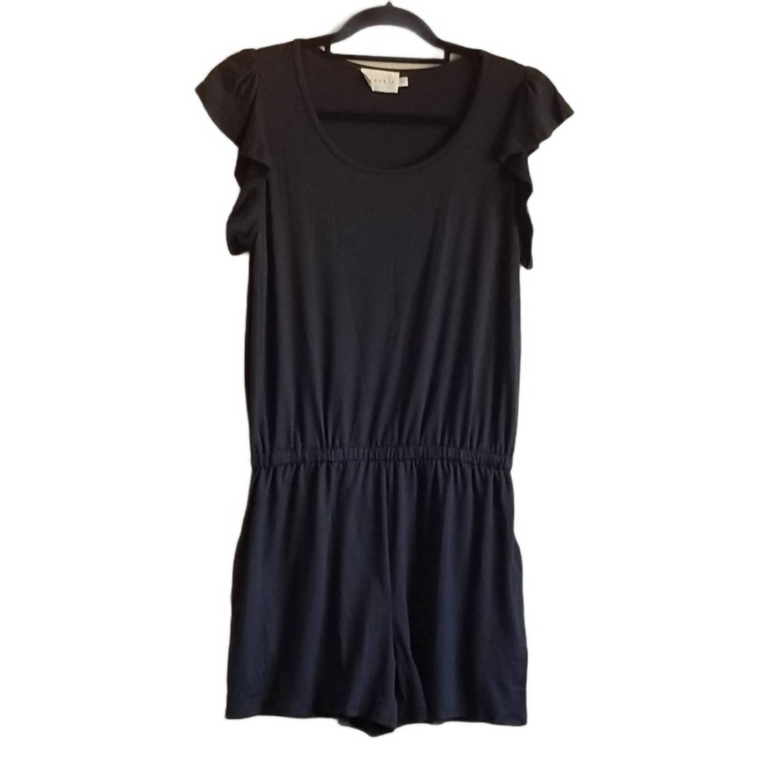Ninexis - Ruffled Sleeve Romper