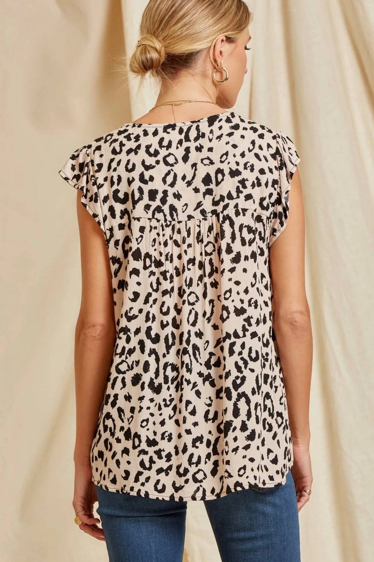Andree By Unit - Sinclair Embroidered Top