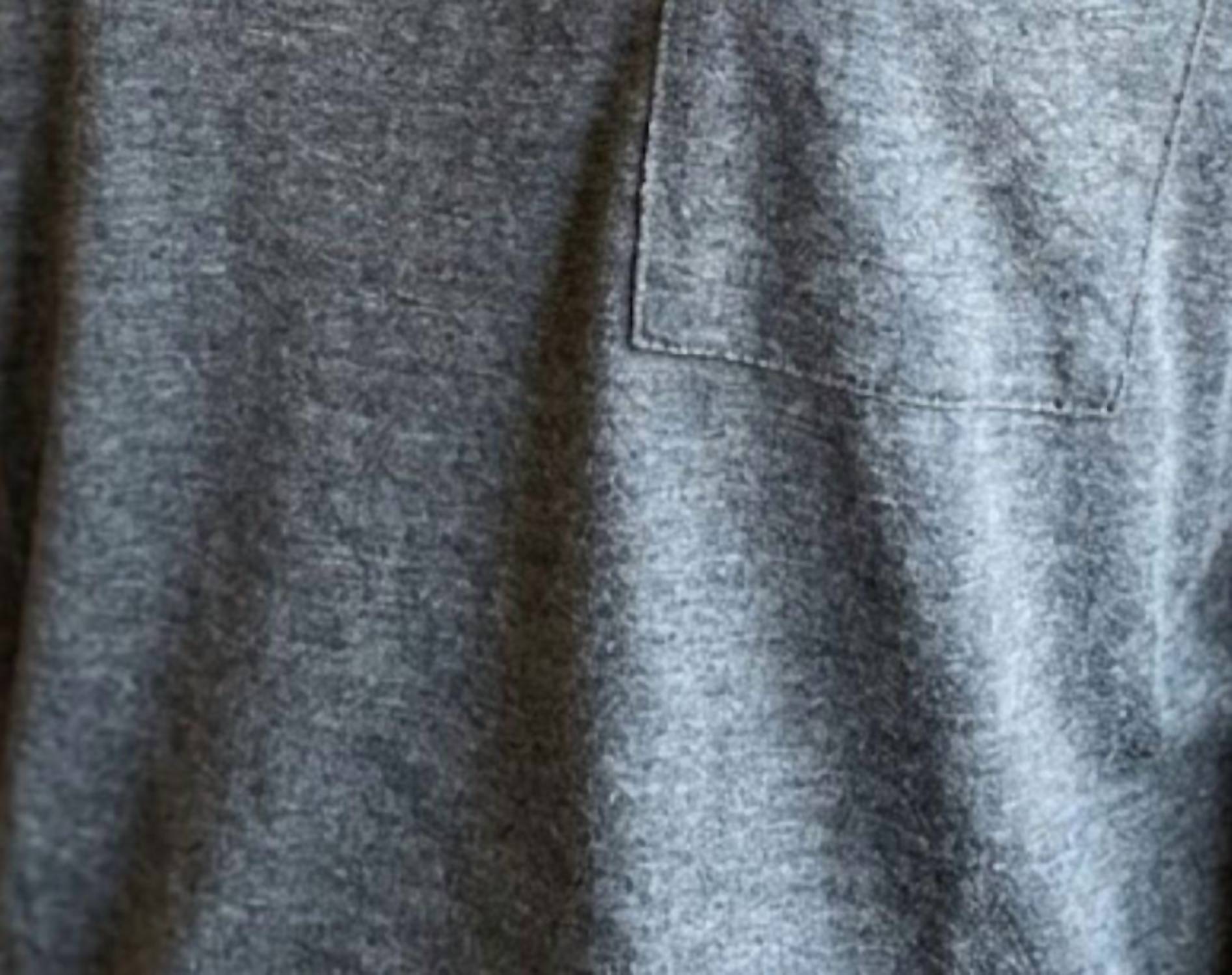 Blumin Basic Oversized Fit Tee in charcoal - women's t-shirt - detail view