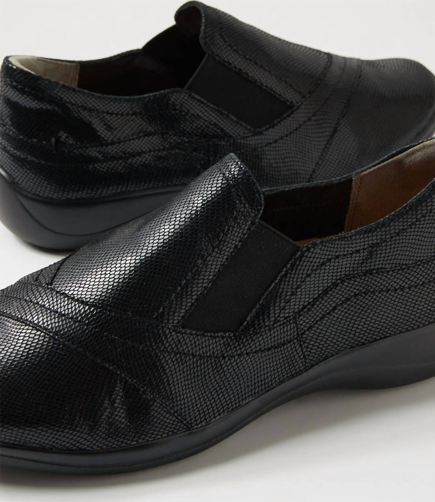 Ziera Women's Java Xf Sneaker in black lizard shine leather - women's sneaker - view 6
