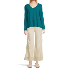 Elliott Lauren - Long Sleeve V-neck Knit Top