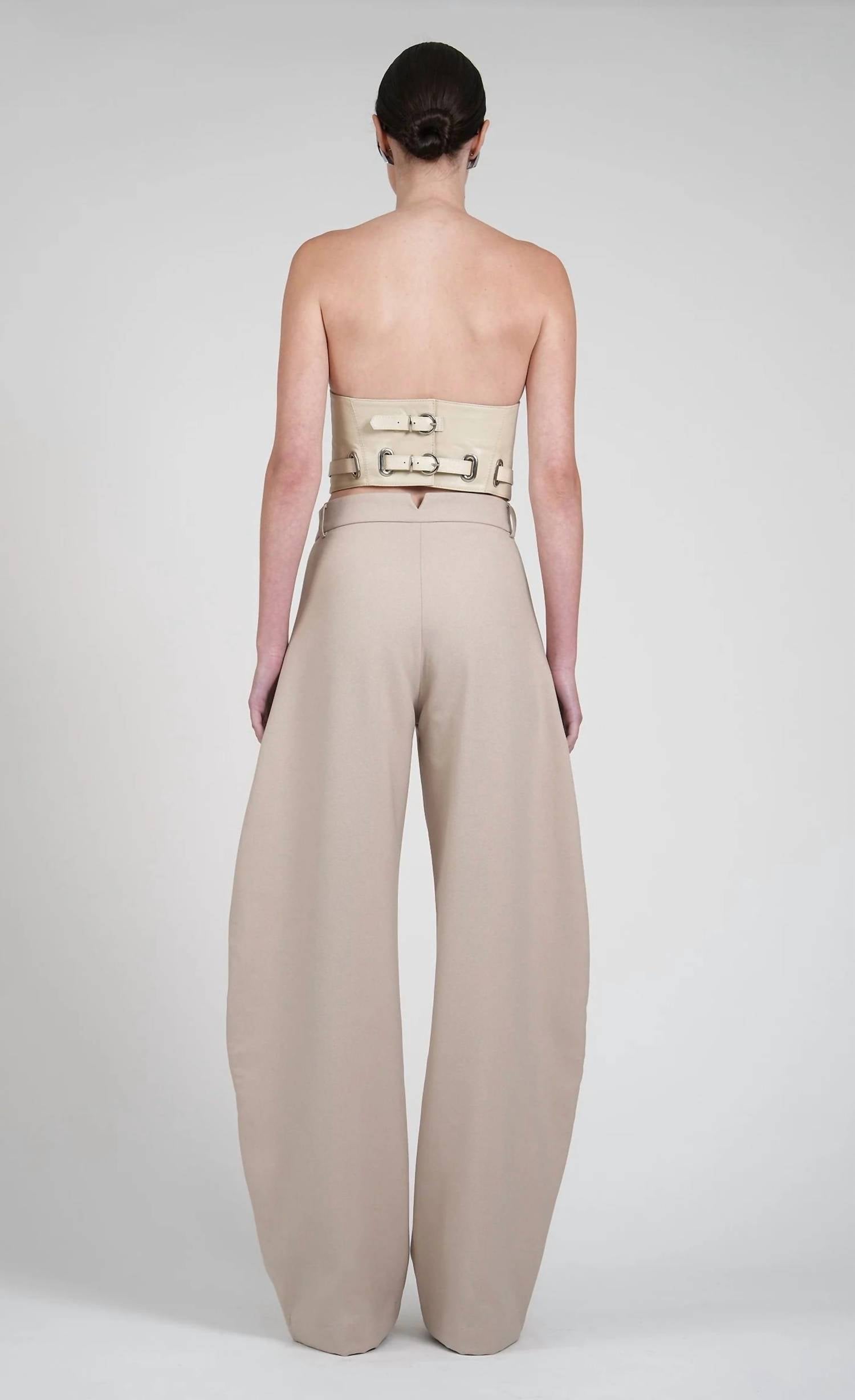 Nonchalant Label - Sia Crop Top