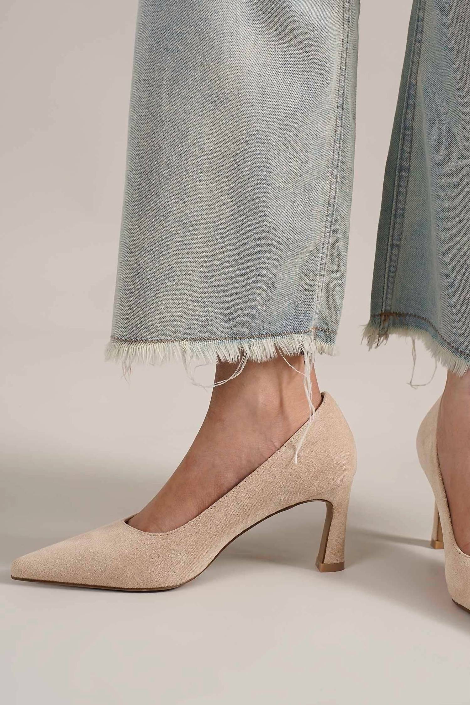 Beast Fashion - Women's Pointed-toe Mid-heel Pumps