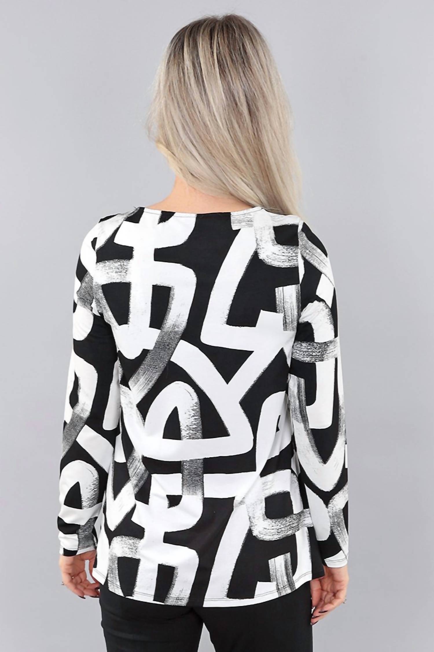 Michael Tyler - Knot Front Long Sleeve Top