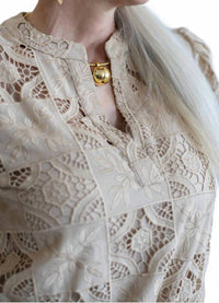 Current Air - Split Neck Floral Lace Blouse With Lining