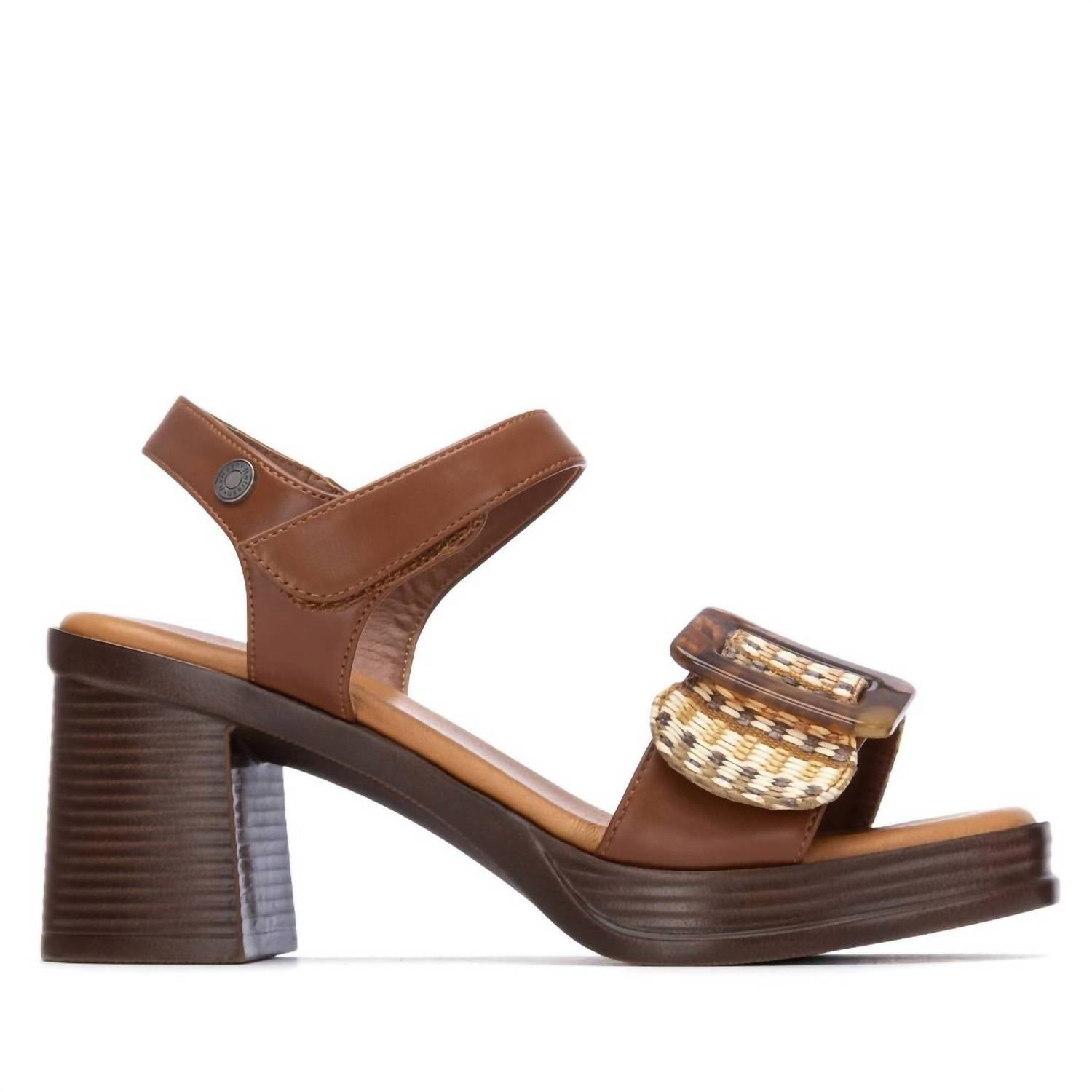 Xti Women's Refresh 175027 Sandals in camel - women's sandal