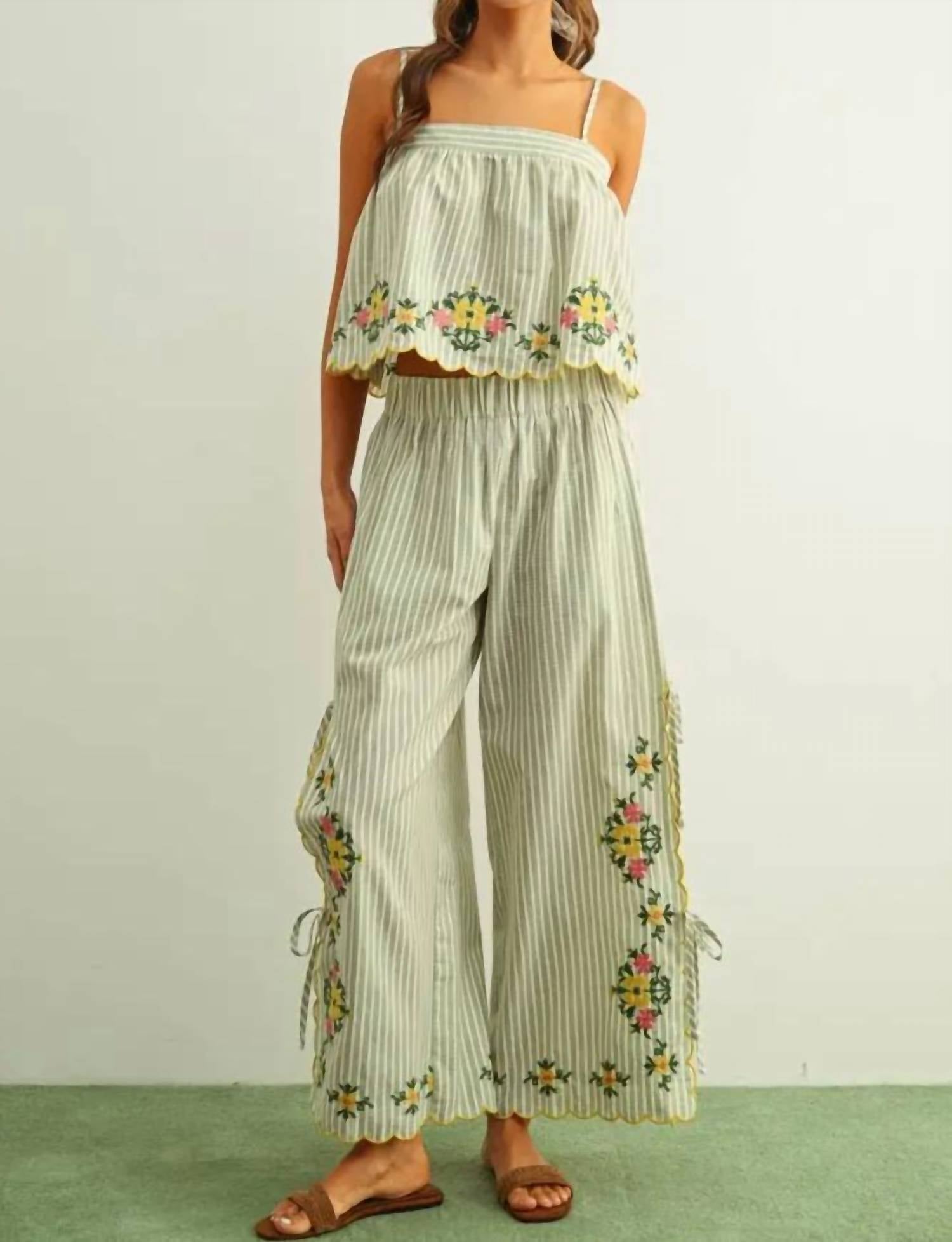 Miou Muse - Women's Floral Embroidery With Striped Pants