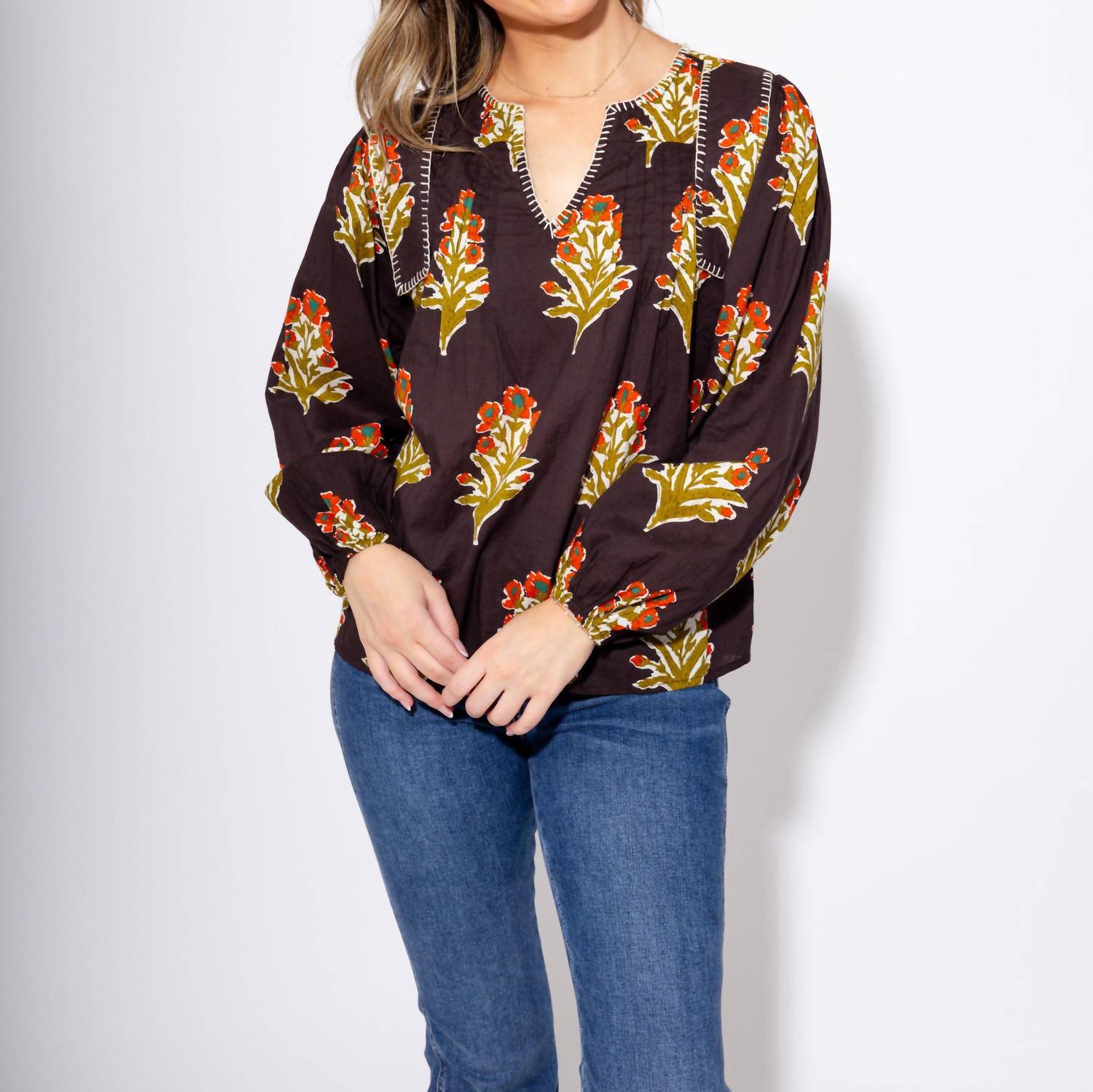 Thml - Petal Pop V-Neck Top