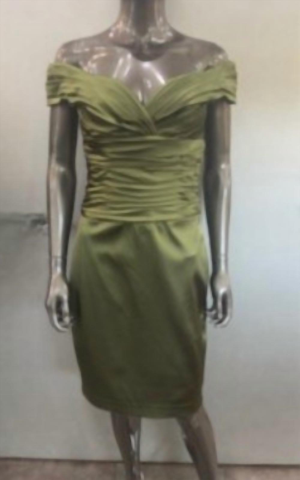 Kay Unger - Women's Off the shoulder silk dress