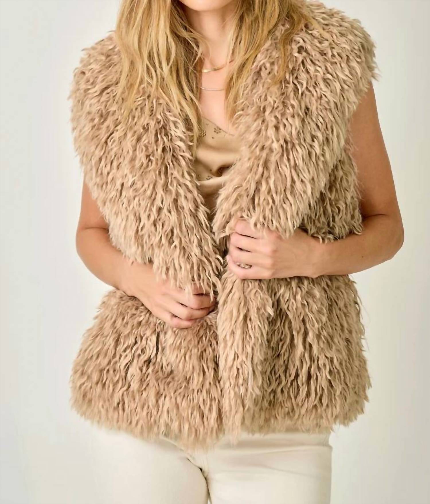 Mystree - Shaggy Faux Fur Vest