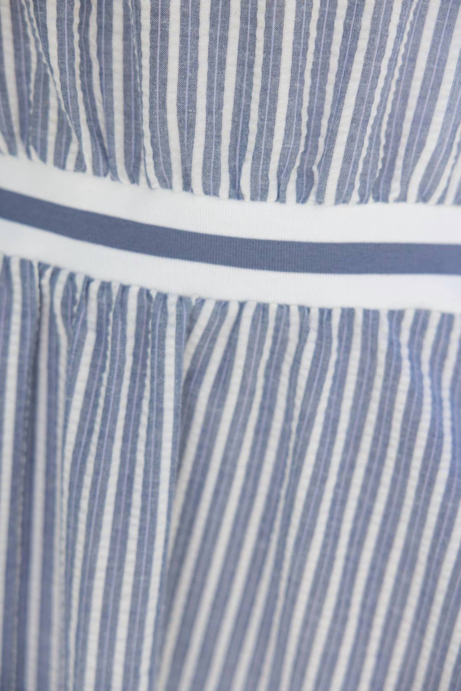 Voy - Sleeveless Stripe Mini Dress