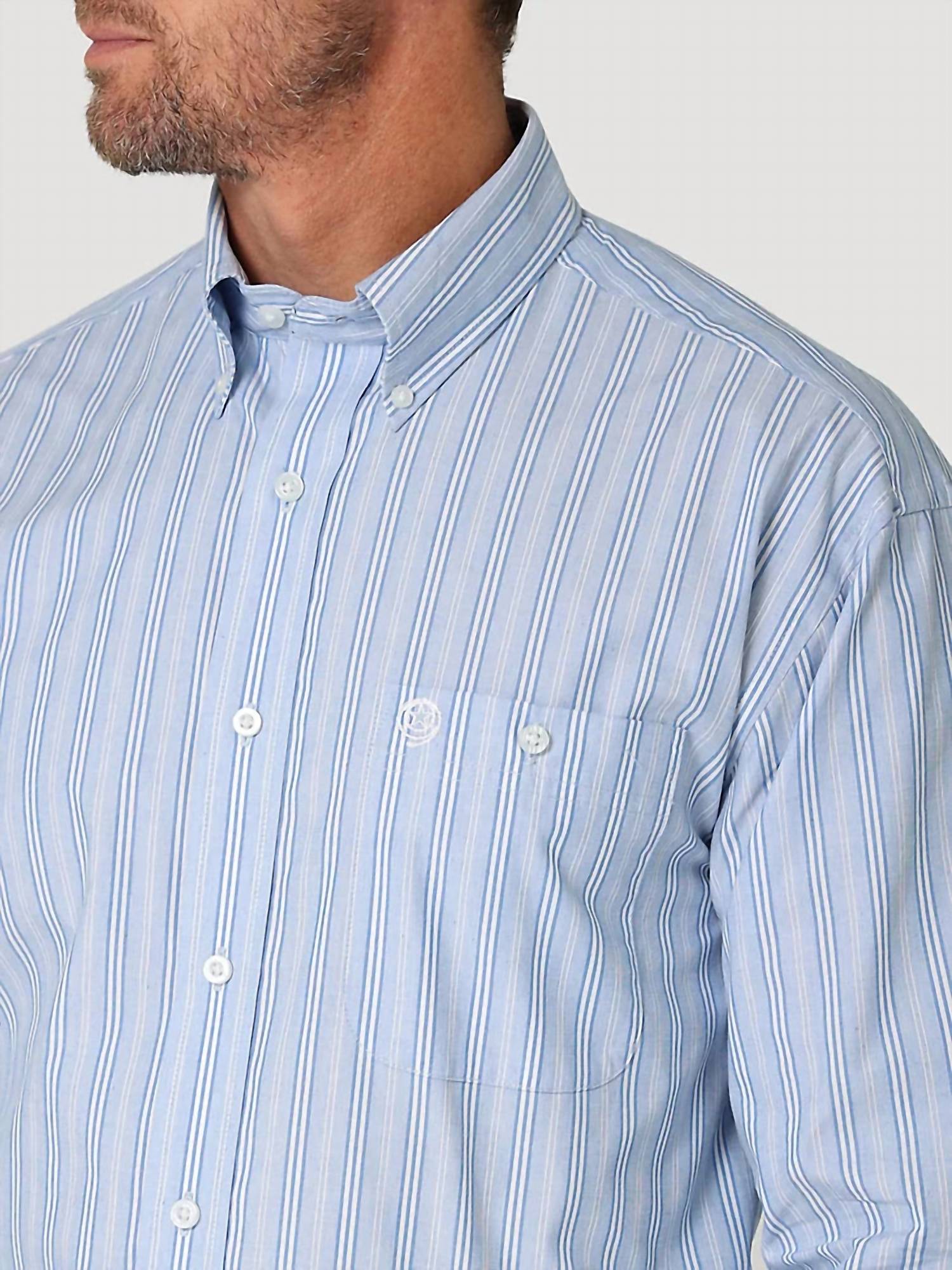Wrangler - George Strait Long Sleeve Button Down One Pocket Stripe Shirt