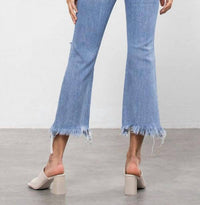 Hidden - High Rise Super Fray Crop Flare Jean