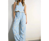 Mulla - Embroidered Crop Top
