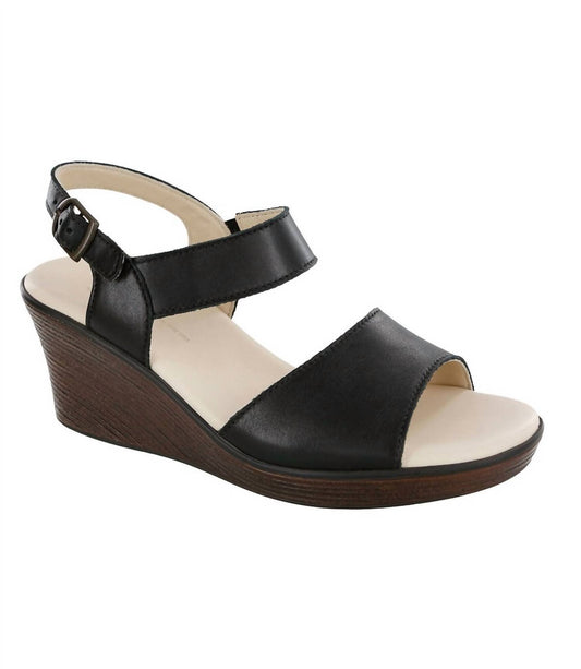 HEATHER SANDAL - MEDIUM