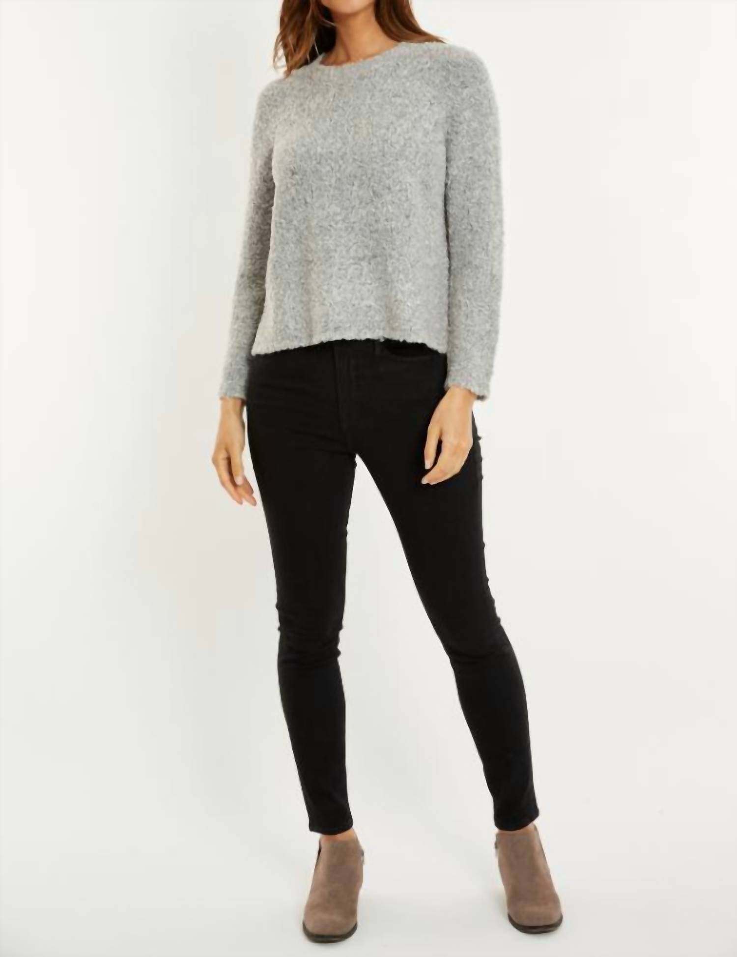 Mododoc - Open Crew Boucle Sweater