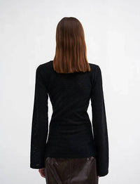 Résumé - Women's Viennars Knit Keyhole Neck Blouse
