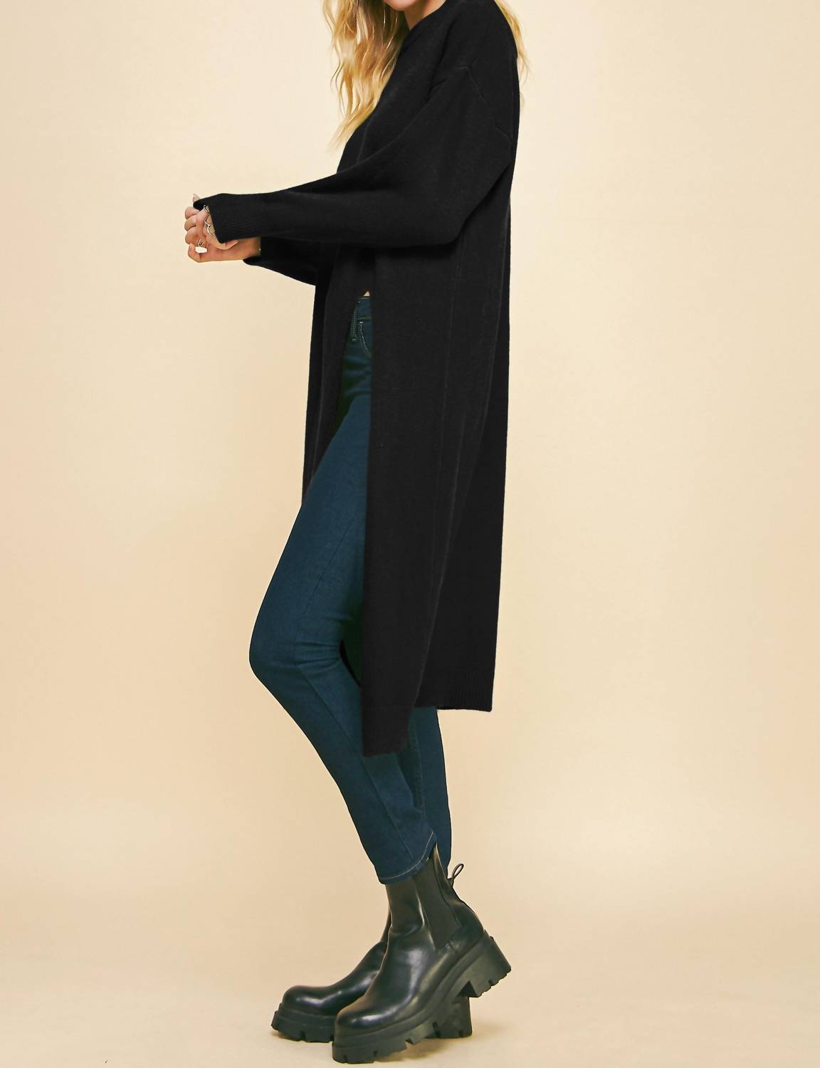 Davi & Dani - Asymmetric Split Long Sleeve Tunic
