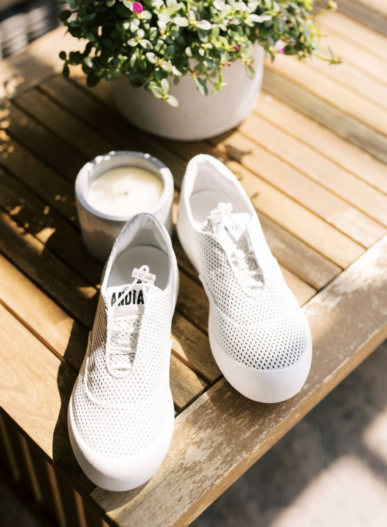 Andia Fora - Women's Leather Mesh Slip on Sneaker